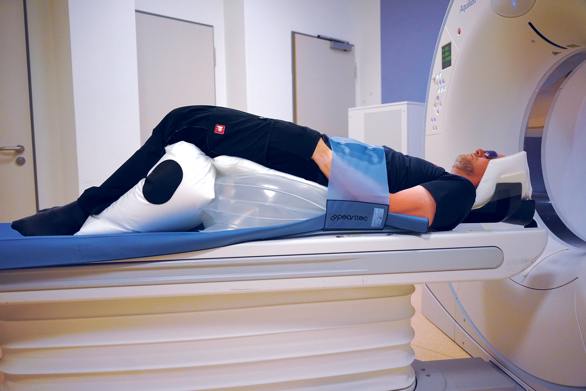 Fixation of Patient in inclined position on CT using ProBelt